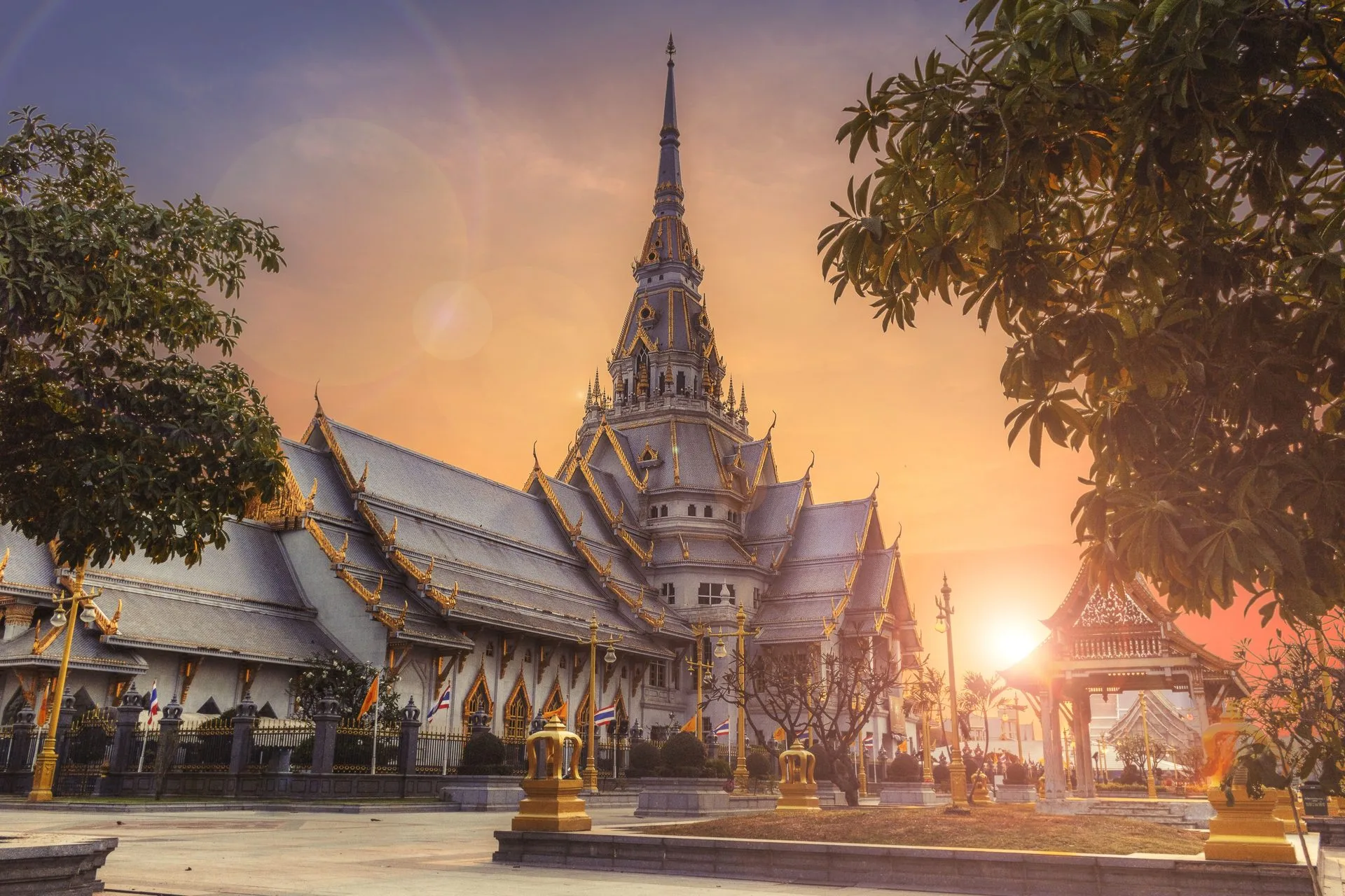 Thailand Unveiled | Islands, Beaches & City Wonders